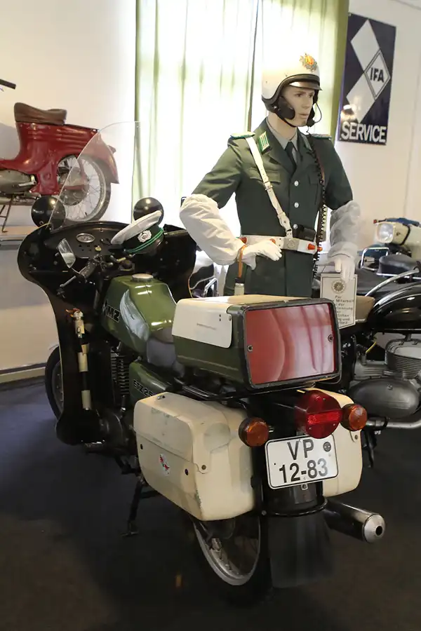 037 | 2015 | Benneckenstein | Ostdeutsches Fahrzeugmuseum | © carsten riede fotografie