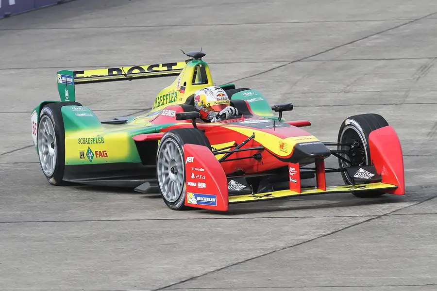 025 | 2015 | Berlin | Spark-Renault SRT_01E | Team Audi Sport ABT | Daniel Abt | © carsten riede fotografie