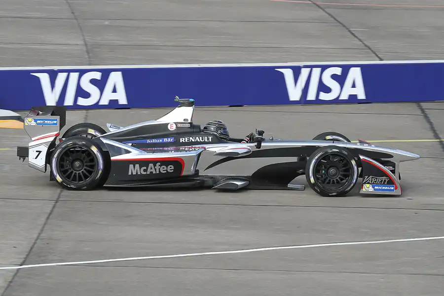 047 | 2015 | Berlin | Spark-Renault SRT_01E | Team Dragon Racing | Jerome D`Ambrosio | © carsten riede fotografie