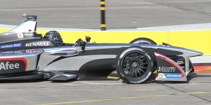 051 | 2015 | Berlin | Spark-Renault SRT_01E | Team Dragon Racing | Jerome D`Ambrosio | © carsten riede fotografie