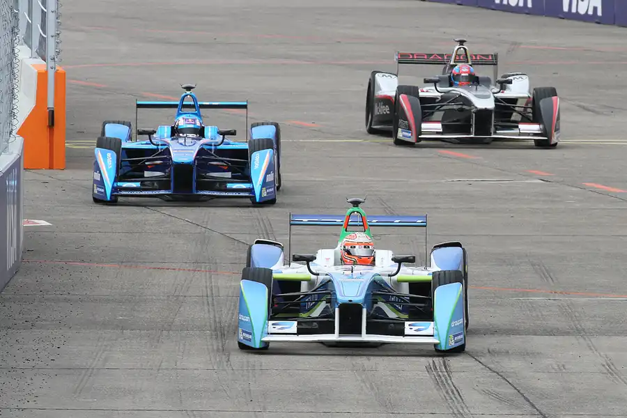 097 | 2015 | Berlin | Spark-Renault SRT_01E | Team Trulli | Vitantonio Liuzzi + Spark-Renault SRT_01E | Team Amlin Aguri | Antonio Felix Da Costa + Spark-Renault SRT_01E | Team Dragon Racing | Loic Duval | © carsten riede fotografie
