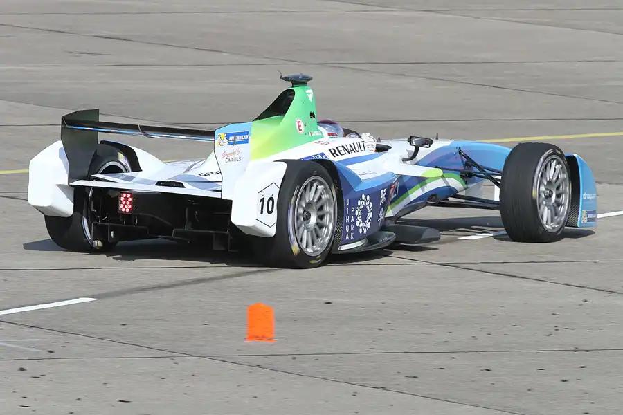 100 | 2015 | Berlin | Spark-Renault SRT_01E | Team Trulli | Jarno Trulli | © carsten riede fotografie