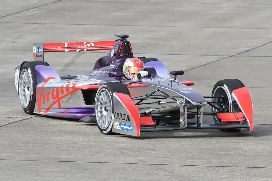 115 | 2015 | Berlin | Spark-Renault SRT_01E | Team Virgin Racing | Jaime Alguersuari | © carsten riede fotografie