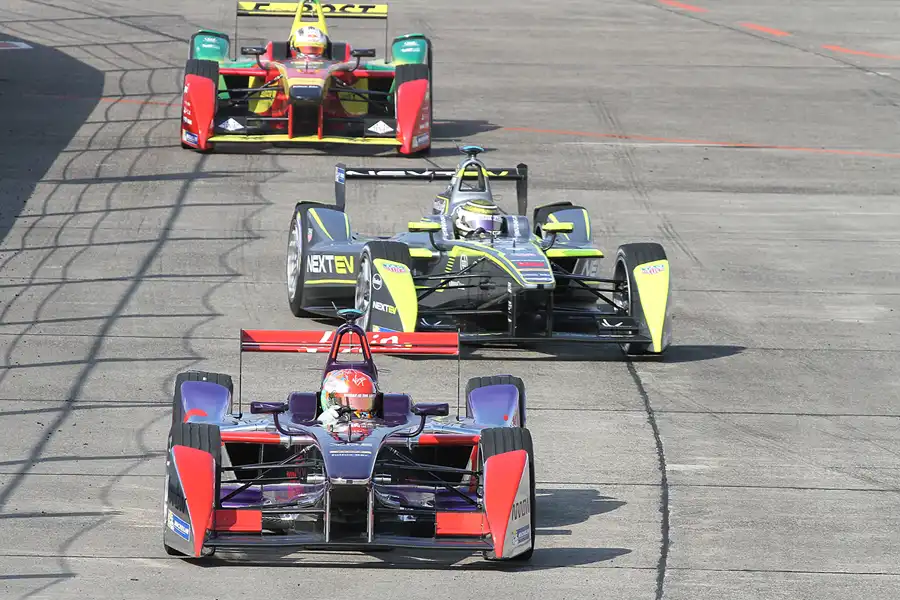 121 | 2015 | Berlin | Spark-Renault SRT_01E | Team Virgin Racing | Jaime Alguersuari + Spark-Renault SRT_01E | Team NEXTEV TCR | Nelson Piquet Jr. + Spark-Renault SRT_01E | Team Audi Sport ABT | Daniel Abt | © carsten riede fotografie