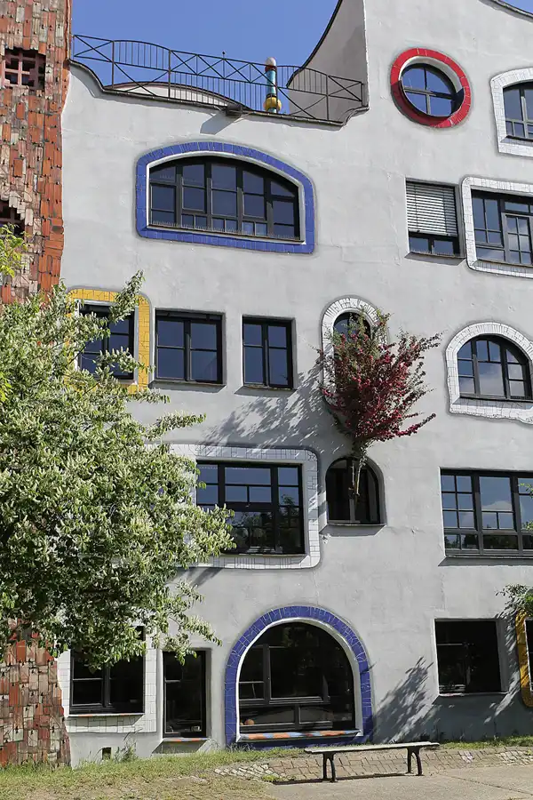 015 | 2015 | Lutherstadt Wittenberg | Hundertwasserschule | © carsten riede fotografie