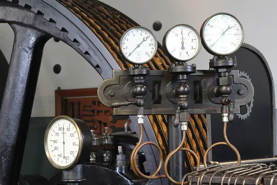 002 | 2015 | Bocholt | Textilwerk | © carsten riede fotografie