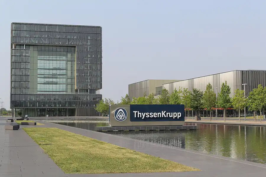 177 | 2015 | Essen | TyssenKrupp Headquarter | © carsten riede fotografie