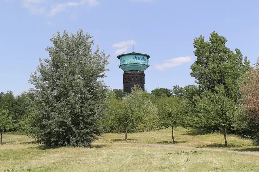 322 | 2015 | Oberhausen | Wasserturm | © carsten riede fotografie