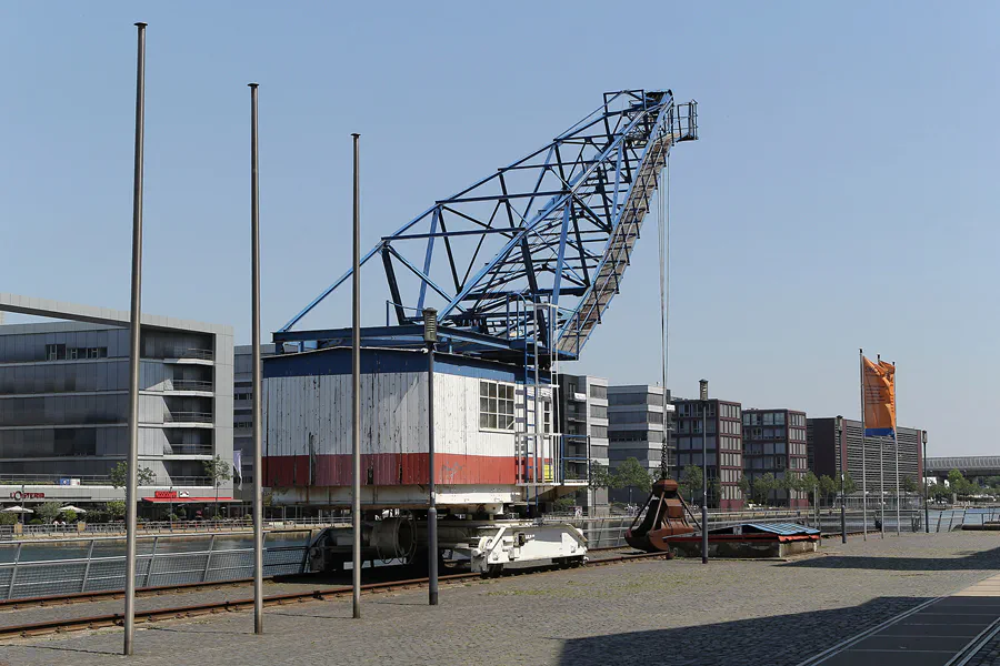 096 | 2015 | Duisburg | Innenhafen | © carsten riede fotografie