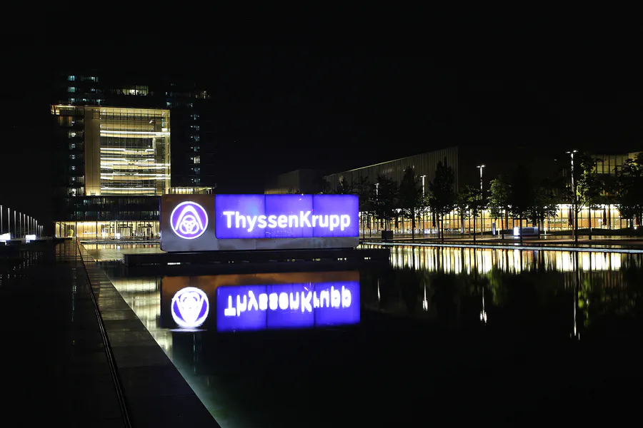 022 | 2015 | Essen | TyssenKrupp Headquarter | © carsten riede fotografie