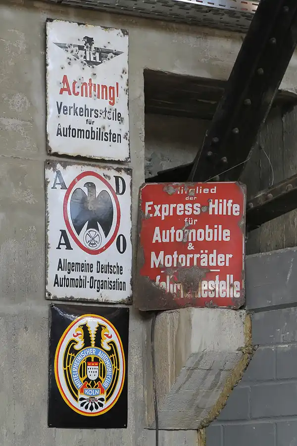 018 | 2015 | Düsseldorf | Classic Remise | © carsten riede fotografie