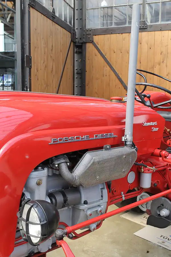 041 | 2015 | Düsseldorf | Classic Remise | © carsten riede fotografie