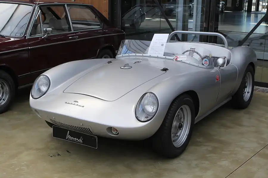 054 | 2015 | Düsseldorf | Classic Remise | © carsten riede fotografie