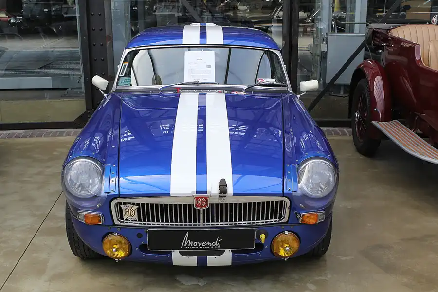 055 | 2015 | Düsseldorf | Classic Remise | © carsten riede fotografie