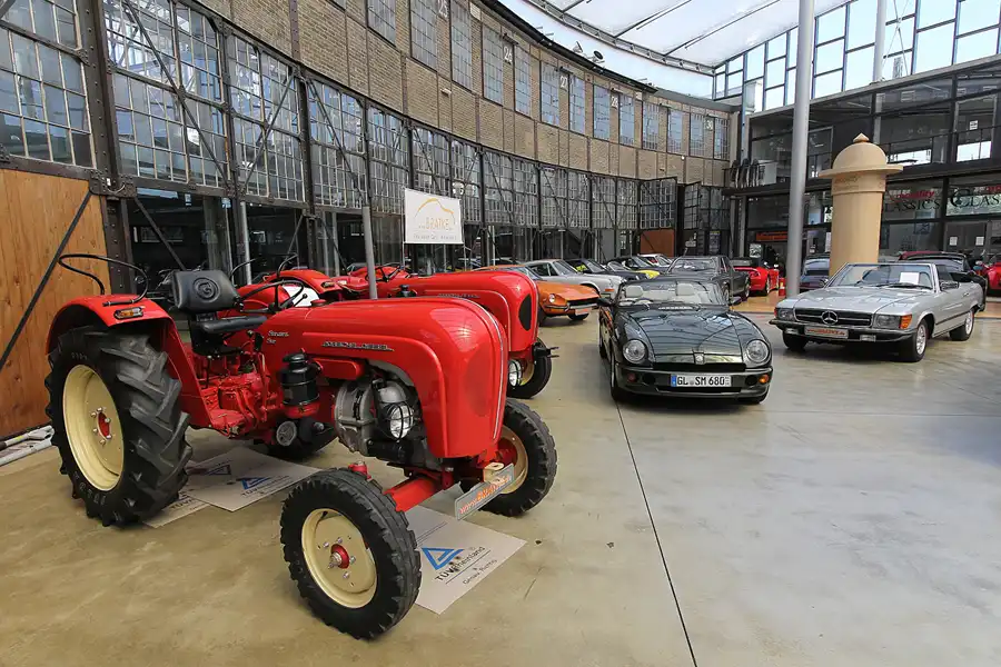 062 | 2015 | Düsseldorf | Classic Remise | © carsten riede fotografie