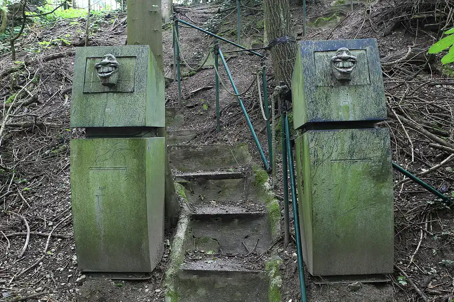 002 | 2015 | Erkrath | Auto-Skulpturen-Park | © carsten riede fotografie