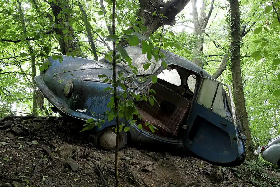 005 | 2015 | Erkrath | Auto-Skulpturen-Park | © carsten riede fotografie