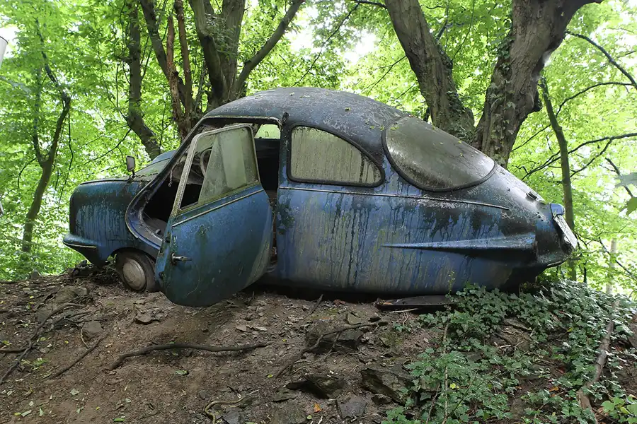 006 | 2015 | Erkrath | Auto-Skulpturen-Park | © carsten riede fotografie