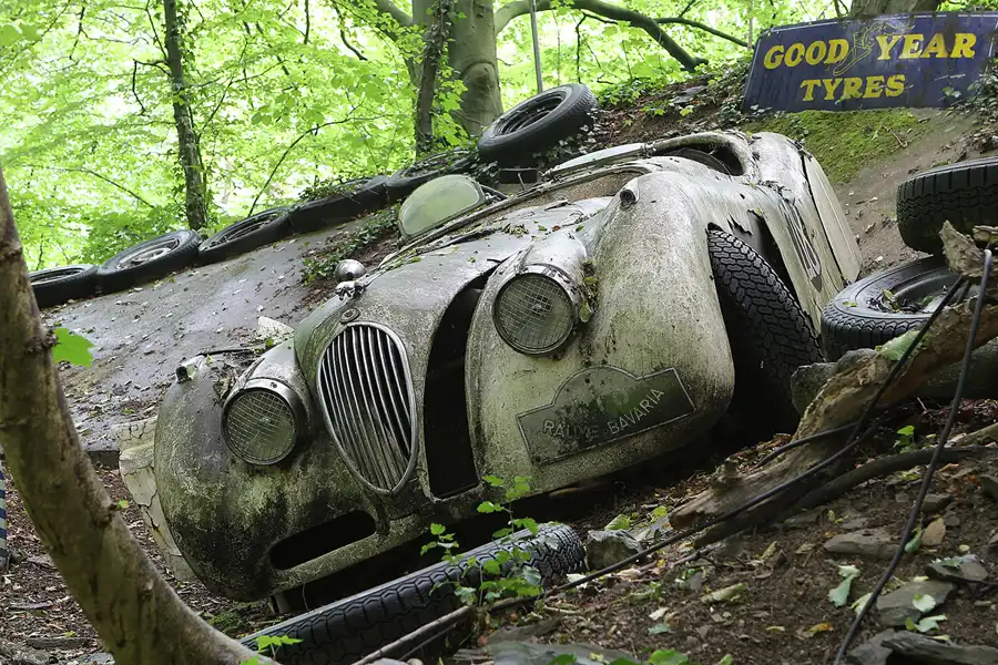 021 | 2015 | Erkrath | Auto-Skulpturen-Park | © carsten riede fotografie