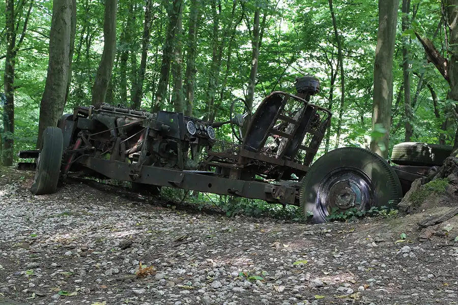 198 | 2015 | Erkrath | Auto-Skulpturen-Park | © carsten riede fotografie