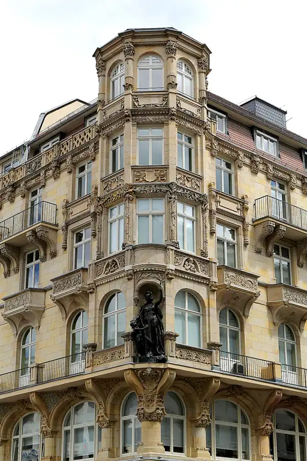 058 | 2015 | Frankfurt am Main | © carsten riede fotografie