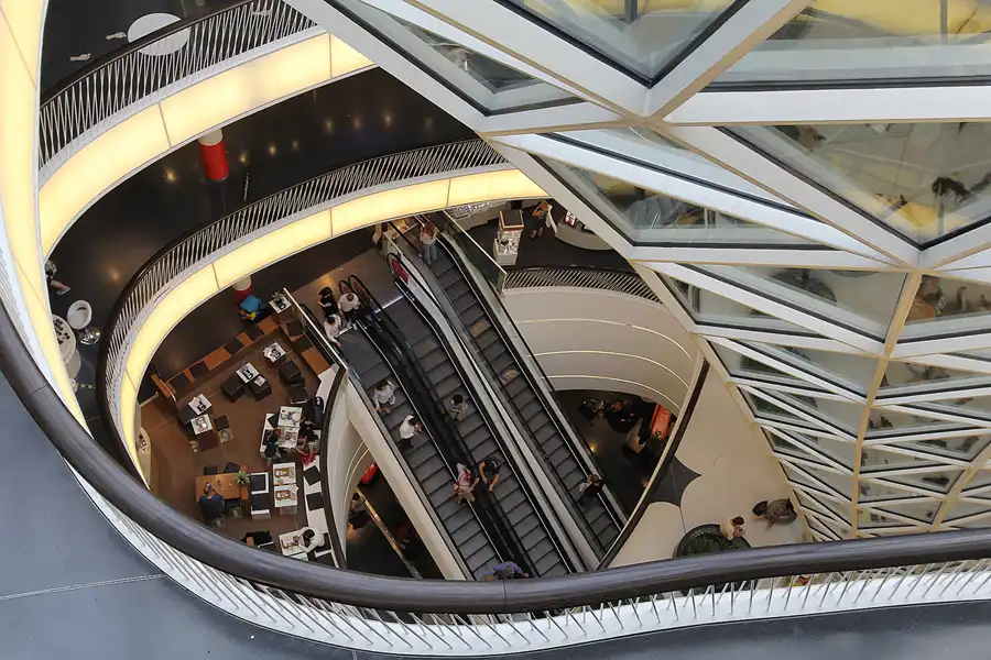 079 | 2015 | Frankfurt am Main | MyZeil | © carsten riede fotografie