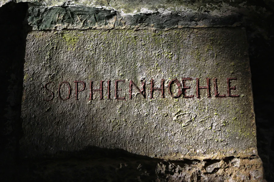 001 | 2015 | Ahorntal | Sophienhöhle – Sophie At Night | © carsten riede fotografie