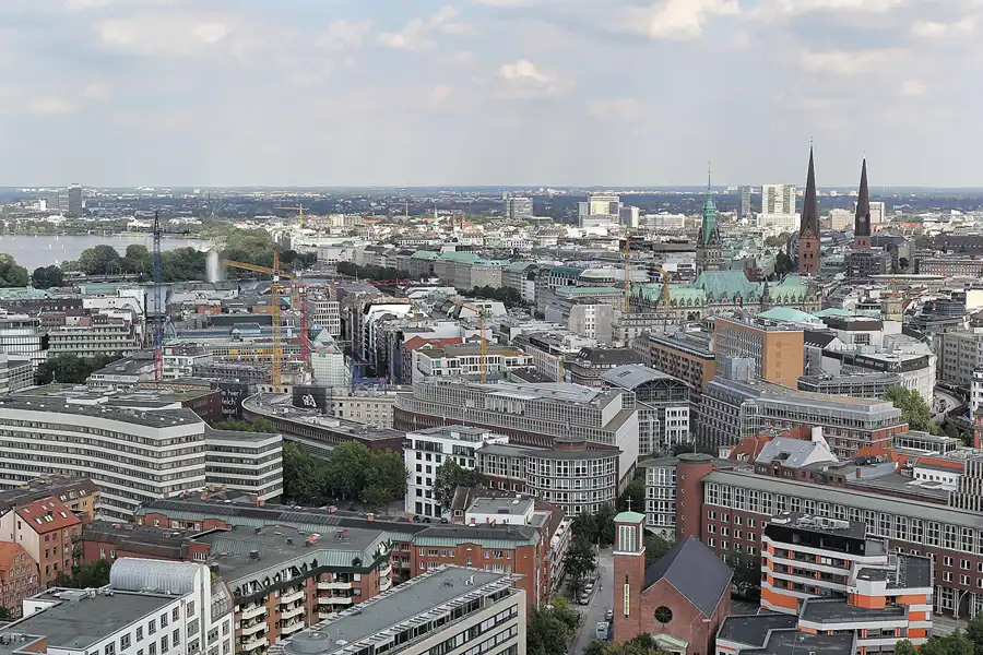 137 | 2015 | Hamburg | Blick von St. Michaelis | © carsten riede fotografie