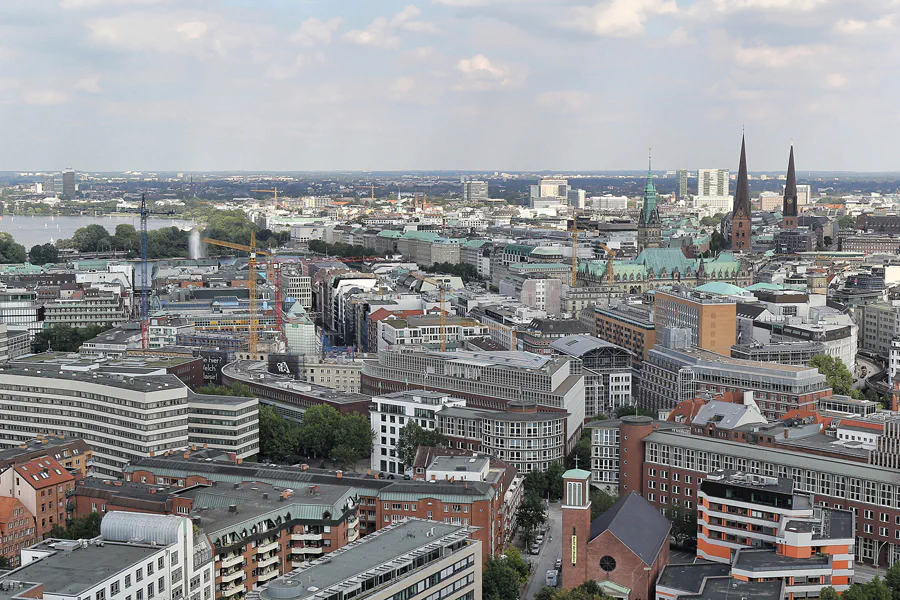 137 | 2015 | Hamburg | Blick von St. Michaelis | © carsten riede fotografie