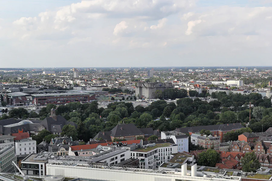 140 | 2015 | Hamburg | Blick von St. Michaelis | © carsten riede fotografie