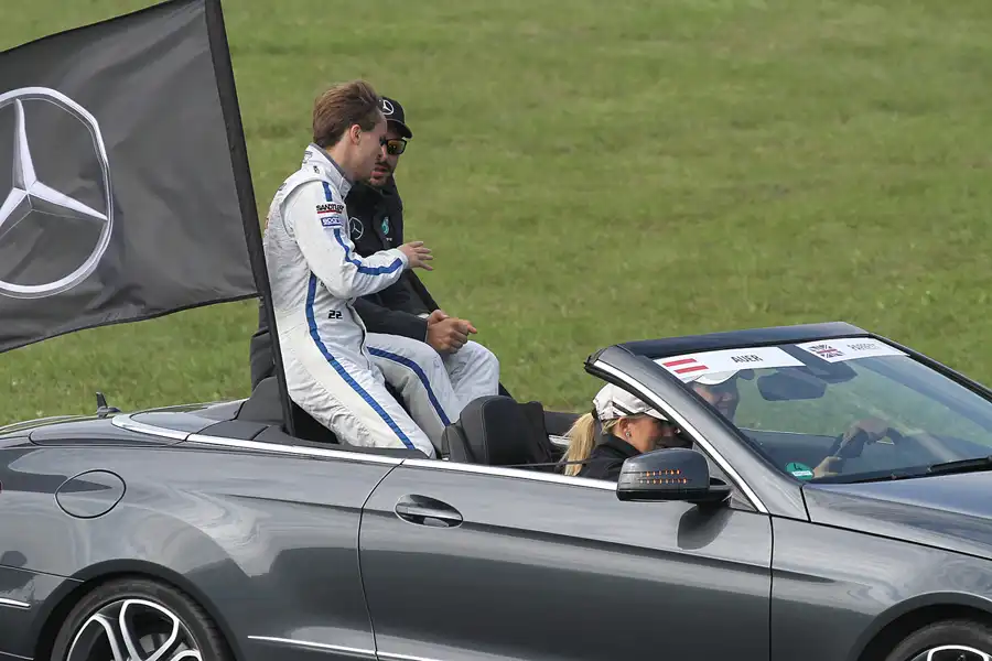 070 | 2015 | Motorsport Arena Oschersleben | DTM | Fahrerparade | Lucas Auer + Gary Paffett | © carsten riede fotografie