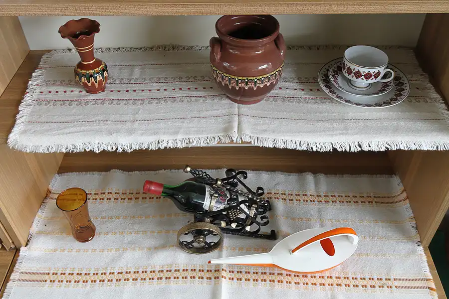 098 | 2015 | Oschersleben | Ostalgie-Kantine im Klubhaus der Werktätigen + Fahrzeugmuseum | © carsten riede fotografie