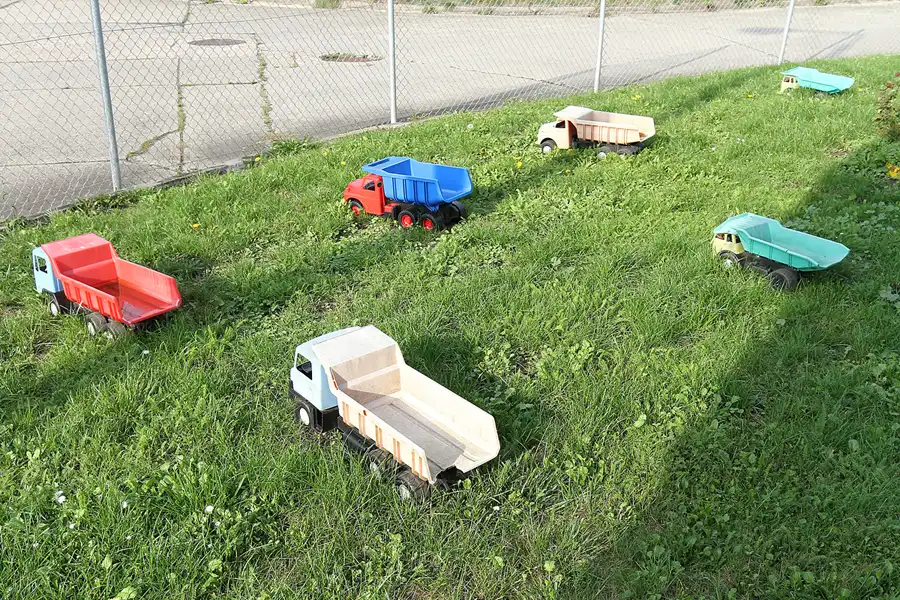 100 | 2015 | Oschersleben | Ostalgie-Kantine im Klubhaus der Werktätigen + Fahrzeugmuseum | © carsten riede fotografie