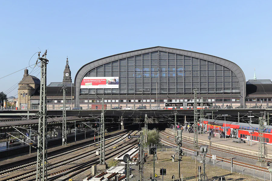 050 | 2015 | Hamburg | Hauptbahnhof | © carsten riede fotografie