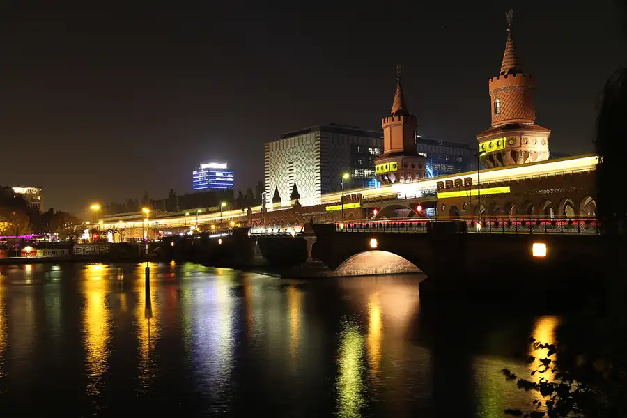 023 | 2015 | Berlin | Oberbaumbrücke | © carsten riede fotografie