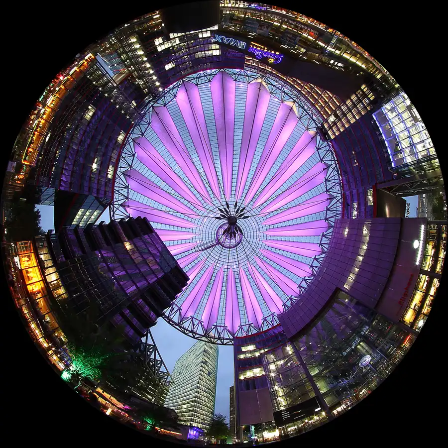 090 | 2015 | Berlin | Potsdamer Platz – Sony Center | © carsten riede fotografie