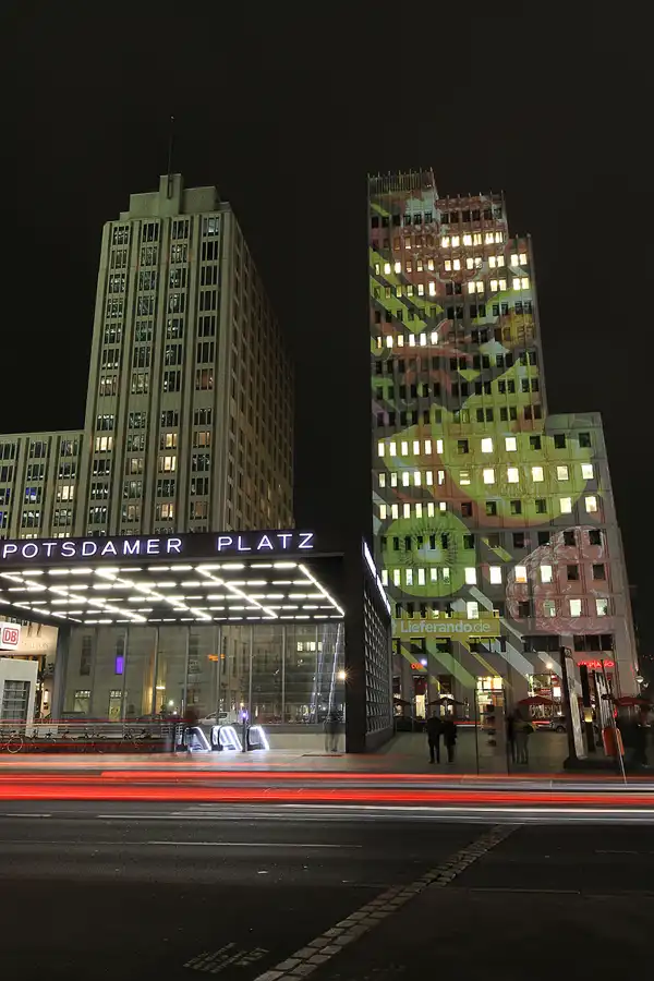 097 | 2015 | Berlin | Potsdamer Platz | © carsten riede fotografie