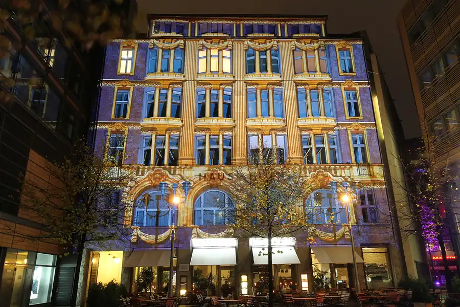 110 | 2015 | Berlin | Potsdamer Platz – Weinhaus Huth | © carsten riede fotografie