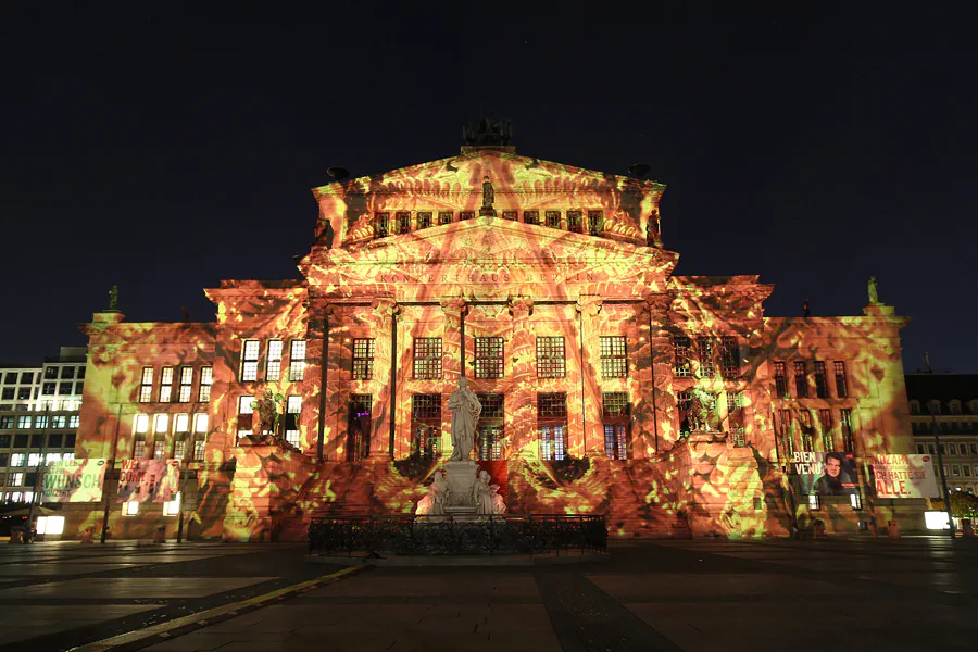 140 | 2015 | Berlin | Gendarmenmarkt – Konzerthaus Berlin | © carsten riede fotografie