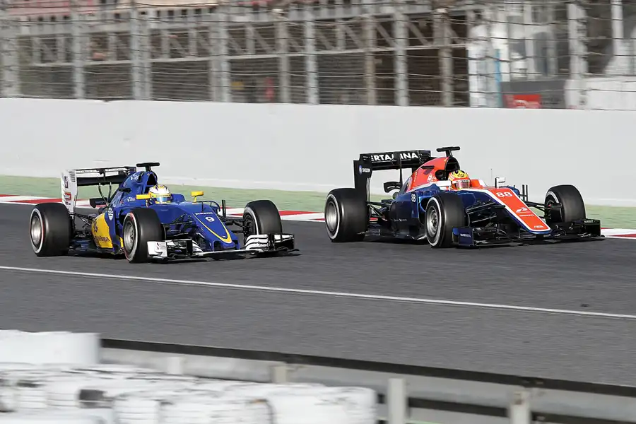 280 | 2016 | Barcelona | Sauber-Ferrari C35 | Marcus Ericsson + Manor-Mercedes-Benz MRT05 | Rio Haryanto | © carsten riede fotografie