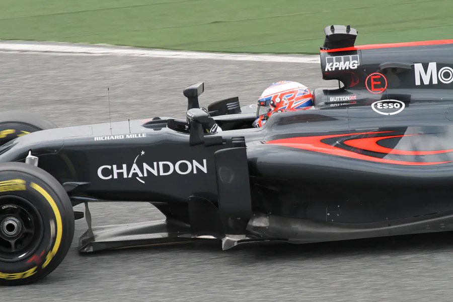 142 | 2016 | Barcelona | McLaren-Honda MP4-31 | Jenson Button | © carsten riede fotografie
