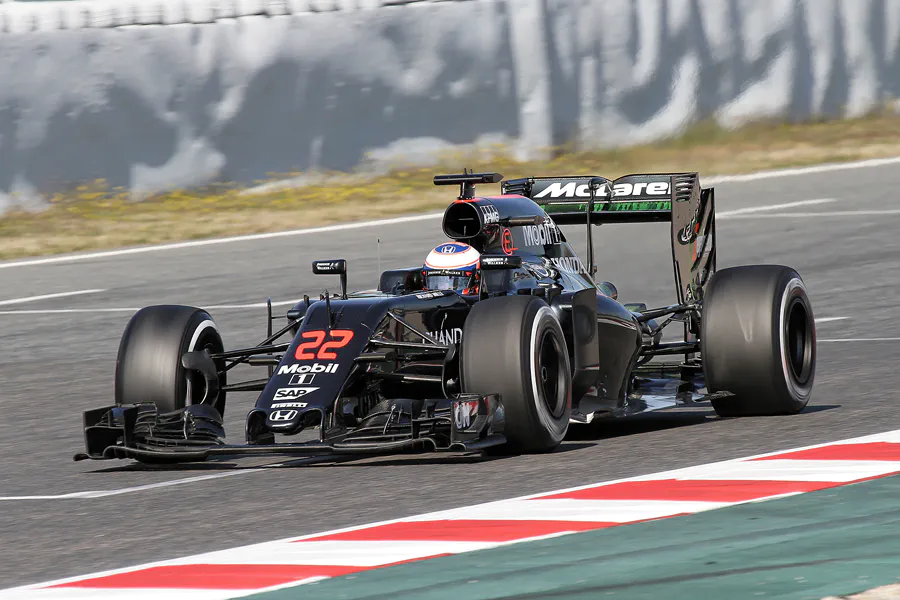 148 | 2016 | Barcelona | McLaren-Honda MP4-31 | Jenson Button | © carsten riede fotografie