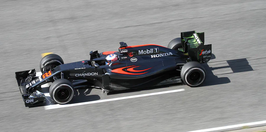 149 | 2016 | Barcelona | McLaren-Honda MP4-31 | Jenson Button | © carsten riede fotografie