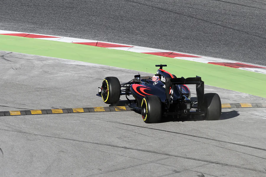 154 | 2016 | Barcelona | McLaren-Honda MP4-31 | Jenson Button | © carsten riede fotografie