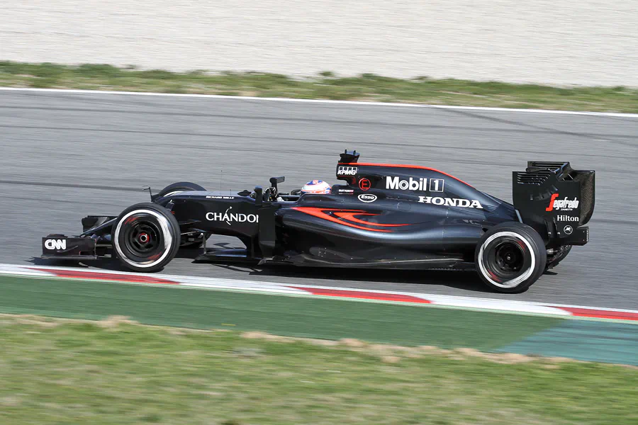 157 | 2016 | Barcelona | McLaren-Honda MP4-31 | Jenson Button | © carsten riede fotografie