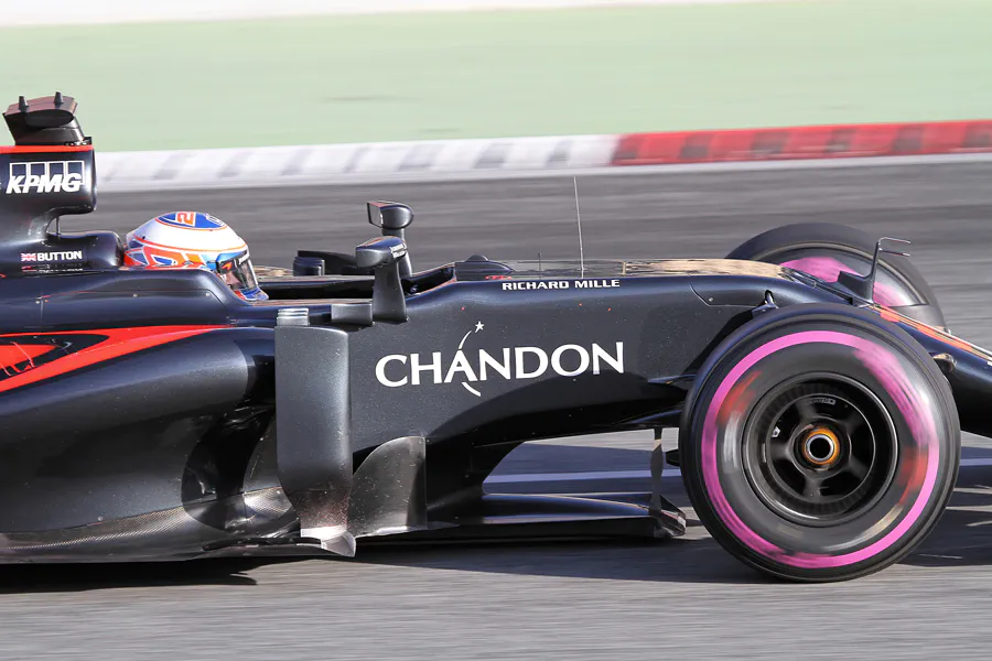 160 | 2016 | Barcelona | McLaren-Honda MP4-31 | Jenson Button | © carsten riede fotografie
