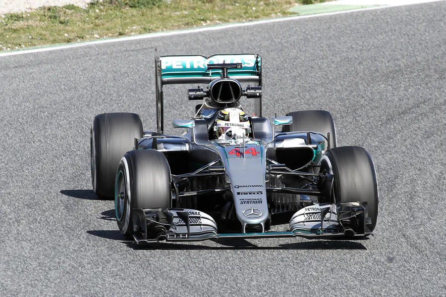 180 | 2016 | Barcelona | Mercedes F1 W07 Hybrid | Lewis Hamilton | © carsten riede fotografie
