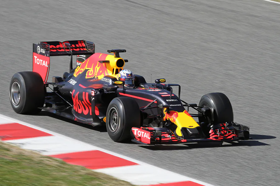 217 | 2016 | Barcelona | Red Bull-TAG Heuer RB12 | Daniel Ricciardo | © carsten riede fotografie