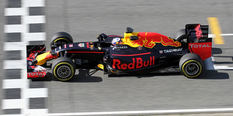 219 | 2016 | Barcelona | Red Bull-TAG Heuer RB12 | Daniel Ricciardo | © carsten riede fotografie