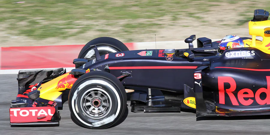 223 | 2016 | Barcelona | Red Bull-TAG Heuer RB12 | Daniel Ricciardo | © carsten riede fotografie